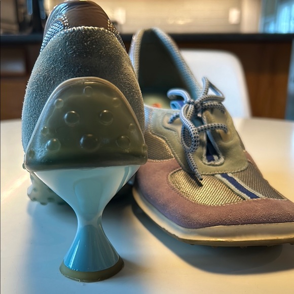 Miu Miu Unique Designer Heeled Sneakers - Picture 9 of 12